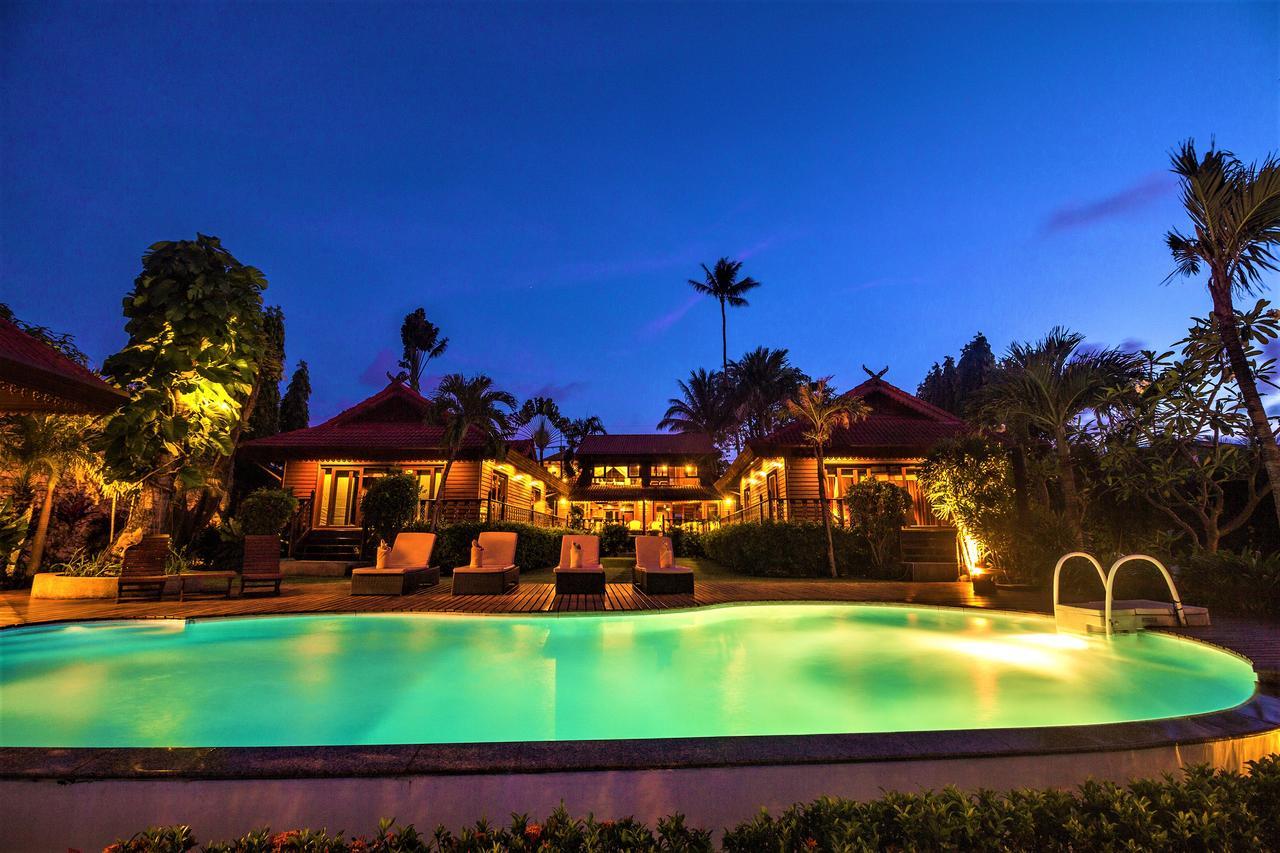 Erawan Villa Hotel Bangrak Plajı Dış mekan fotoğraf